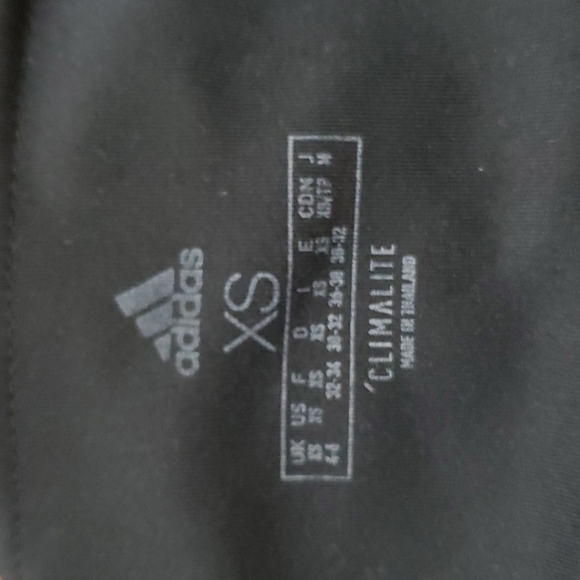 Adidas leggings with side pocket - Picture 4 of 4